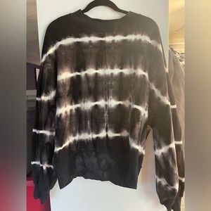 Electric & Rose - black & white tie dye pullover
